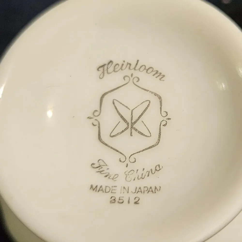 Heirloom Fine China 3512 Cup & Saucer Set of 4 White Silver Trim Japan